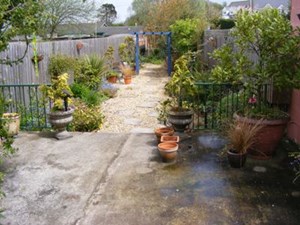 Photo2- click for photo gallery